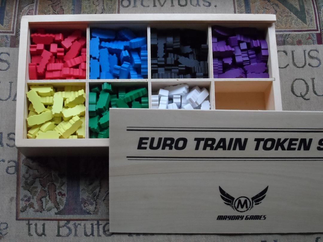 Miscellaneous: Wooden Train Token Set (50 Pack)