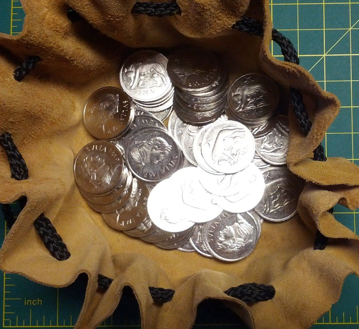 Sylla: Purse and Coins