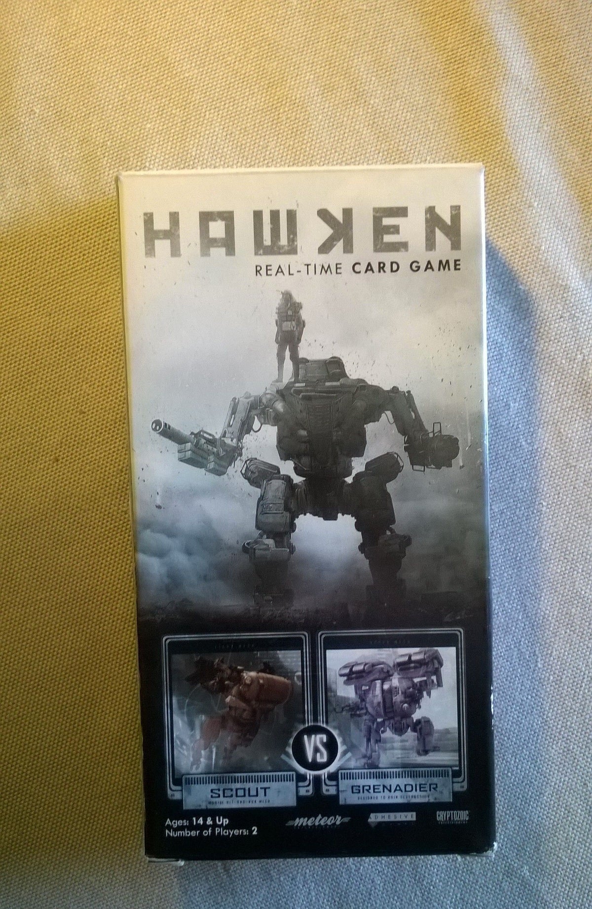 Hawken: Real-Time Card Game – Scout vs. Grenadier