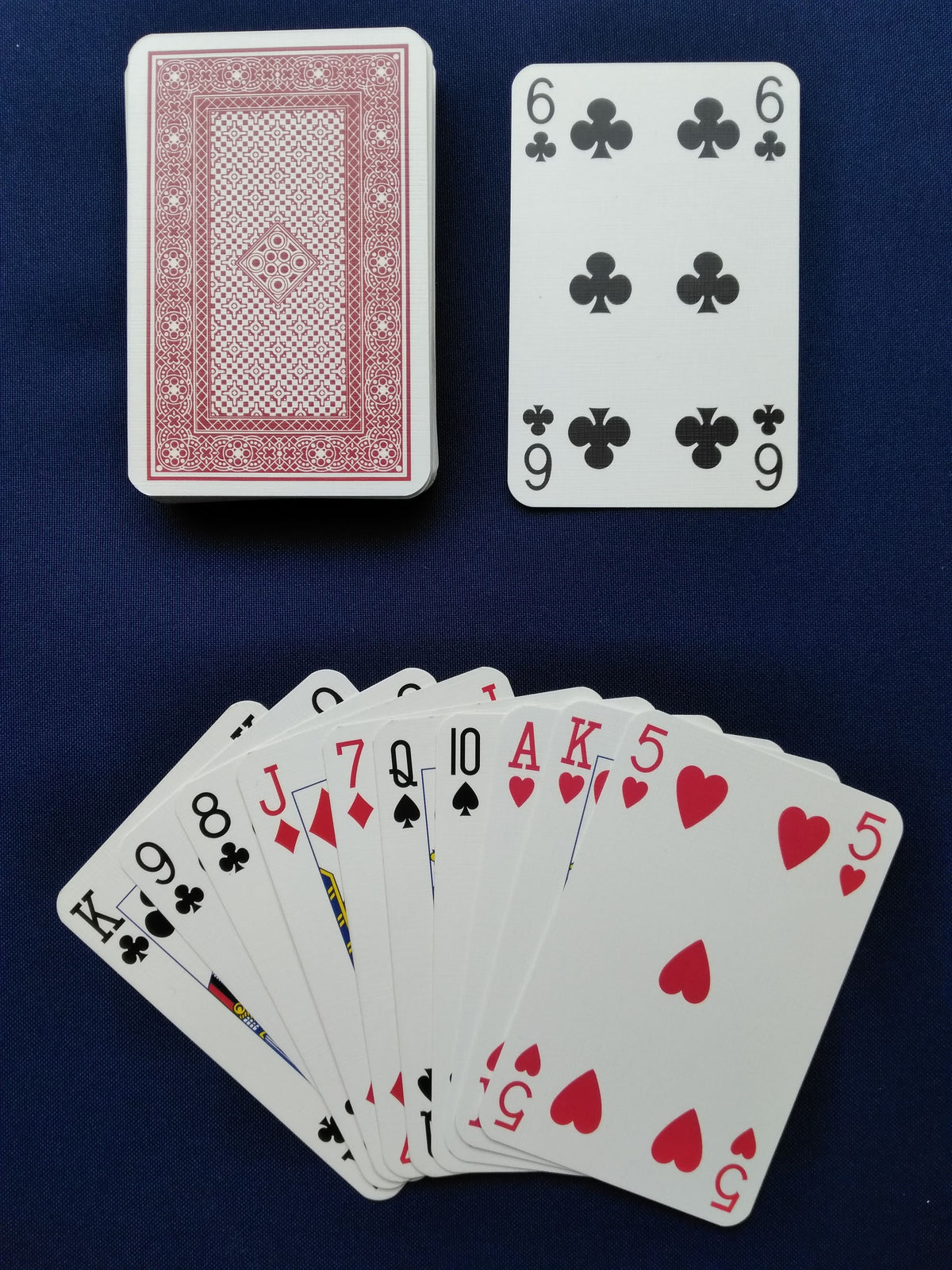 マストフォローソリティア (Follow-the-Suit Solitaire)